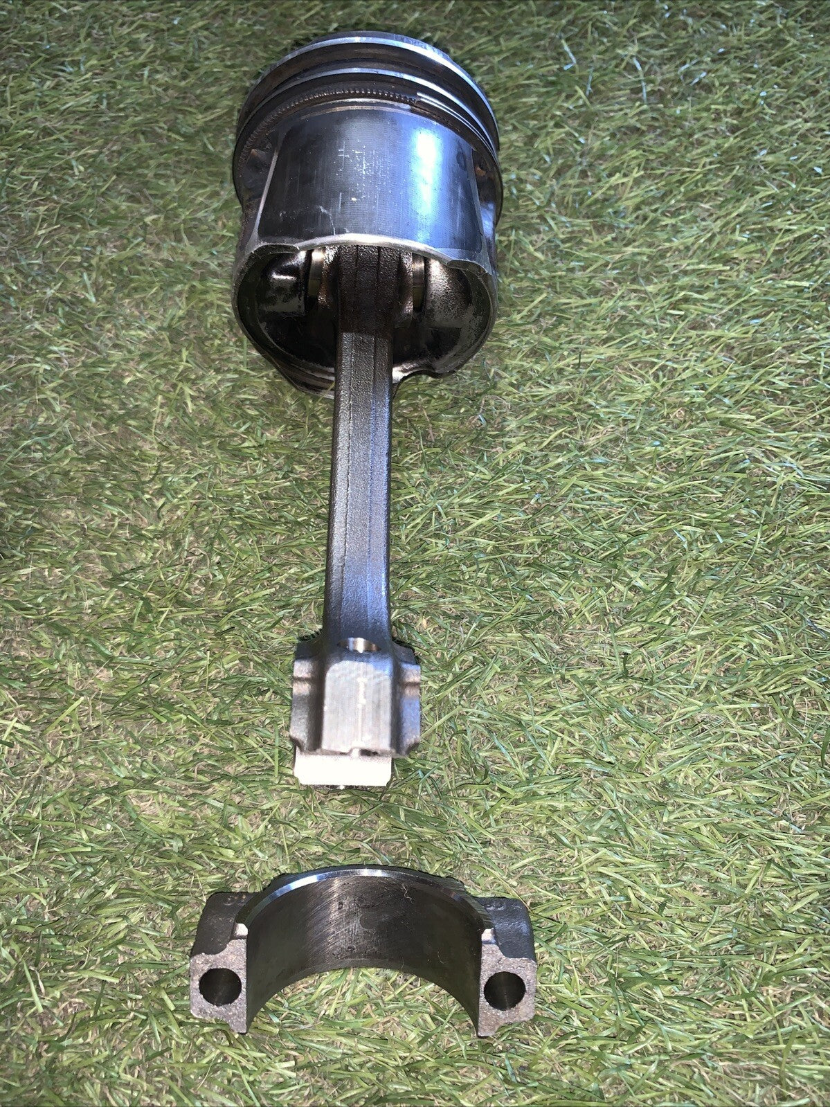 Pistone Fiat 1.3 Multijet 73502643 Panda/Punto/Idea/Astra/500/Ypsilon Euro4 (2)