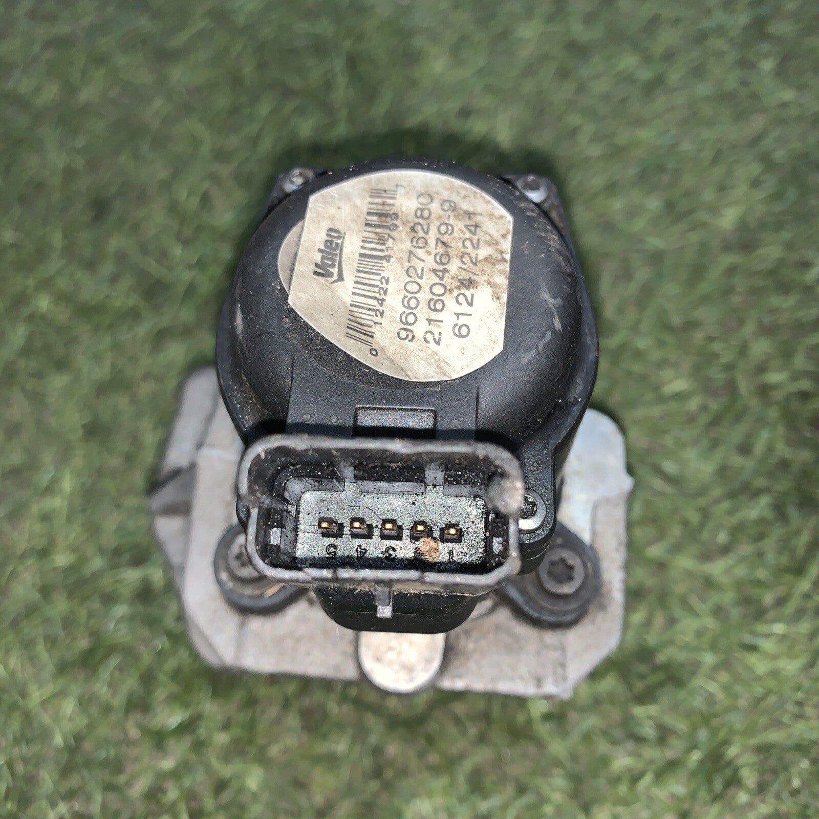 Valvola egr Peugeot 207 1.6 HDI dal 2006 al 2015 cod 9660276280