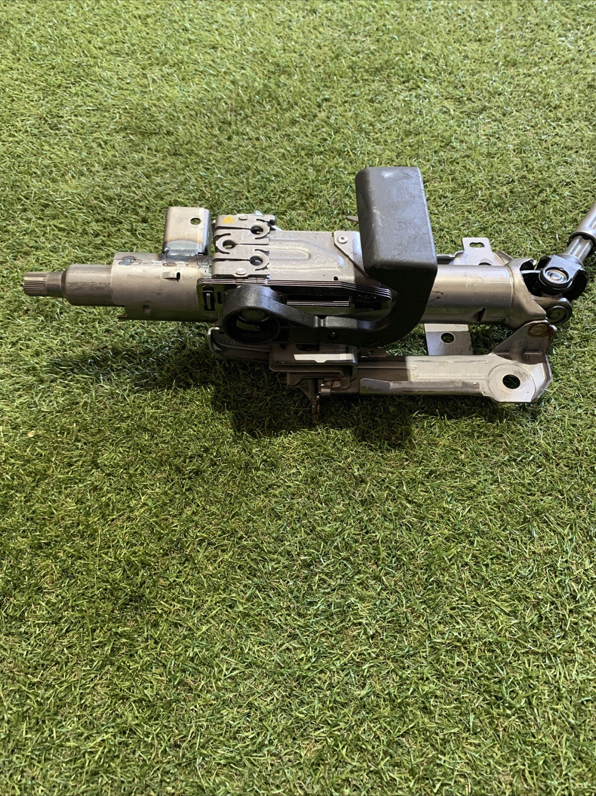 PIANTONE STERZO PER CITROEN C3 Serie 9835704877 (2020)