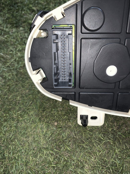 Quadro Strumenti Ford Fiesta 6 Serie VP8A6F-10894-BC Nero