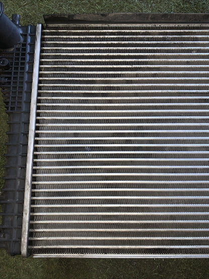 RADIATORE INTERCOOLER VOLKSWAGEN GOLF 5 1.9 1K0145803A