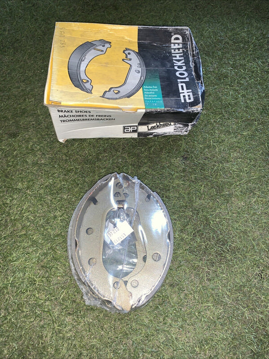 KIT GANASCE FRENO FORD FIESTA MK1 COD. LS1215 NUOVE AP LOCKHEED