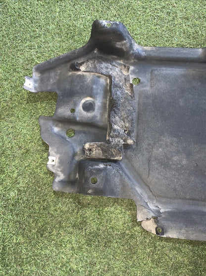 Sotto Piano Motore Sotto Scocca Sinistra Audi Q5 2016-2020 4M0825205L