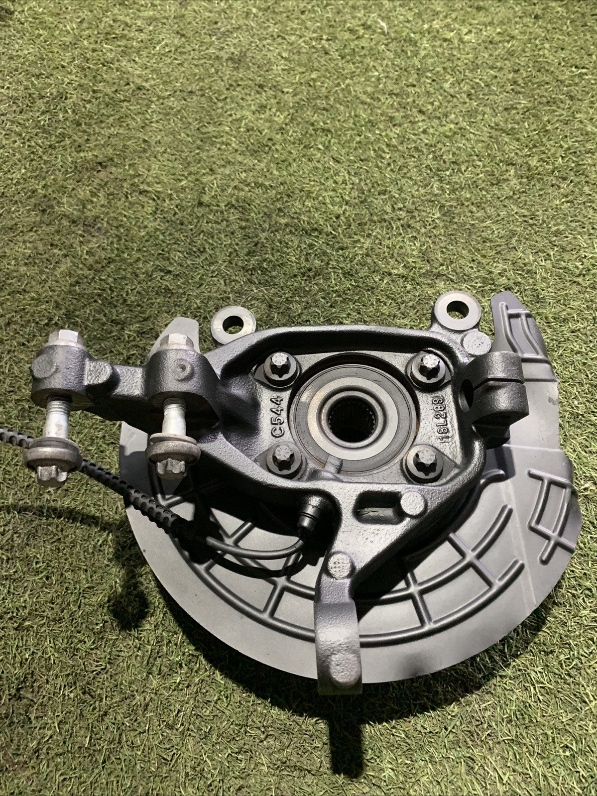 Mozzo Montante Fusello Anteriore Sinistro Fiat 500X 52027061