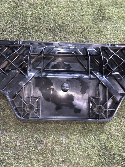 Piastra fissaggio staffa centrale paraurti posteriore AUDI Q7 4M0807329 2016