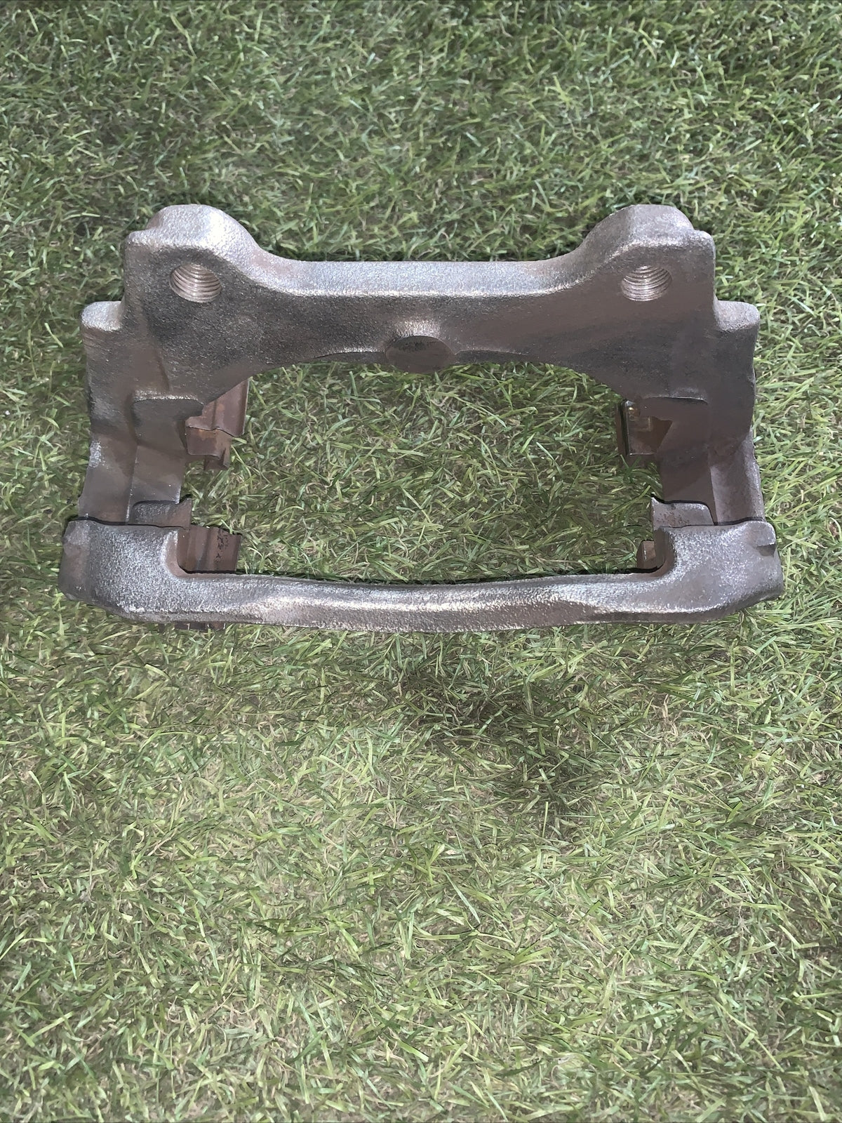 Porta pinza anteriore Sx Fiat Bravo 1.6 (2)