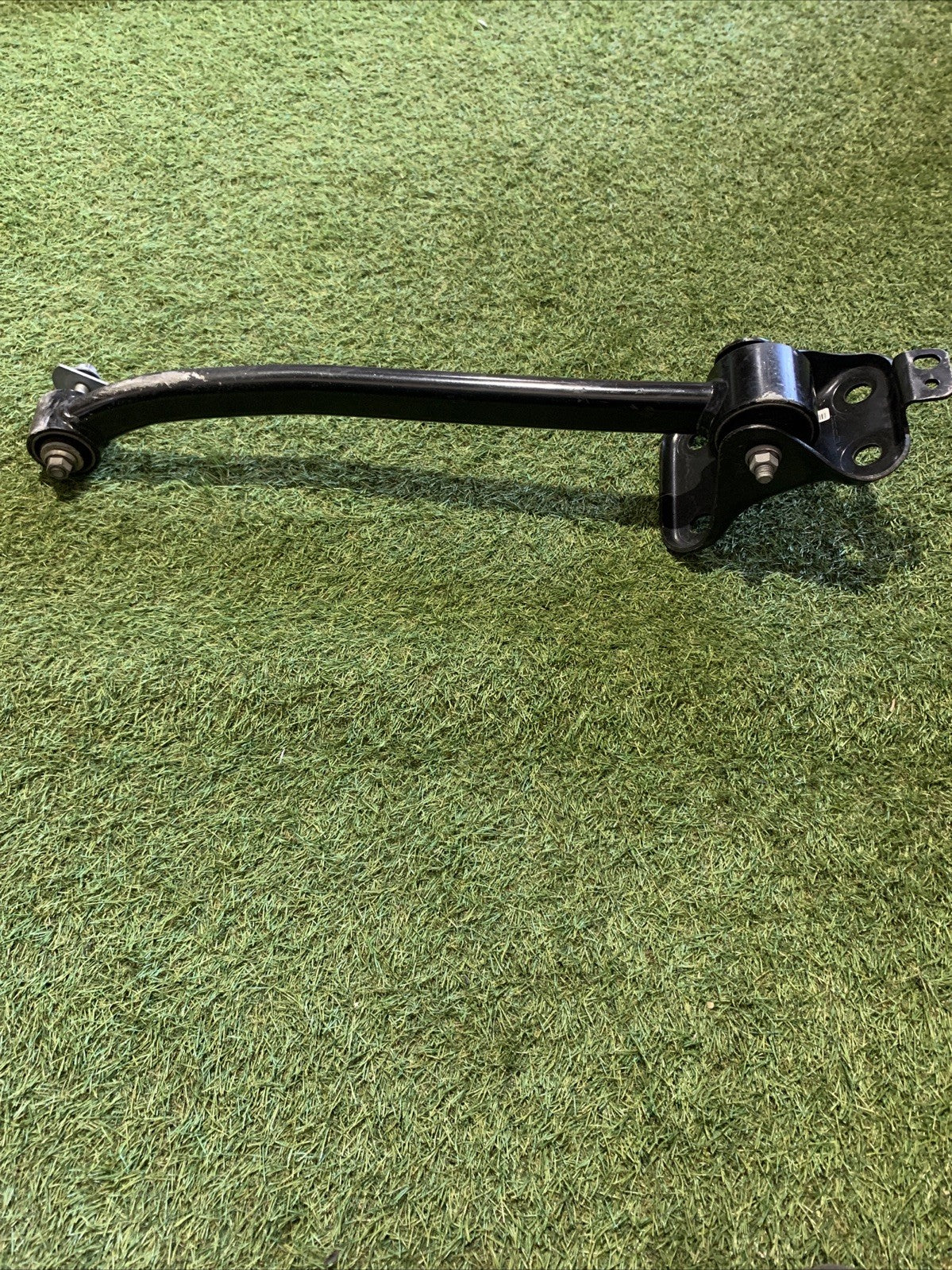 BRACCIO OSCILLANTE ASSALE POSTERIORE SINISTRO FIAT 500X 2023 1.0 B 51945496