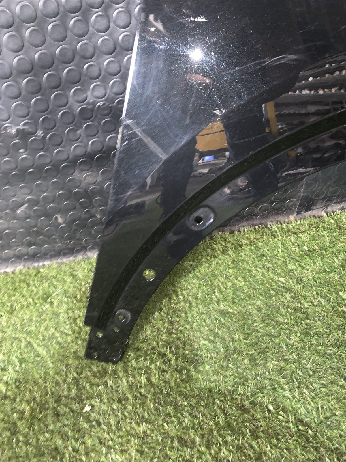 Parafango Anteriore Destro Audì Q3 2023