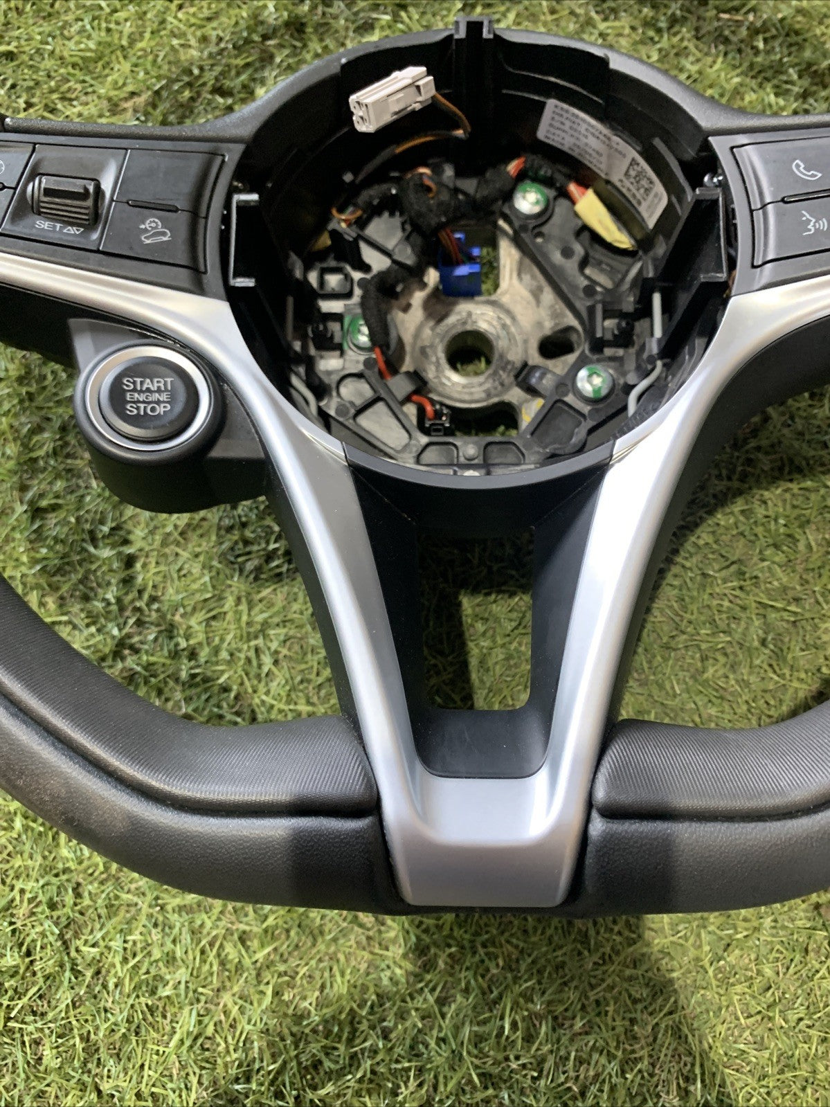 VOLANTE STERZO ALFA ROMEO STELVIO 2.0 Q4 2017 01561247300