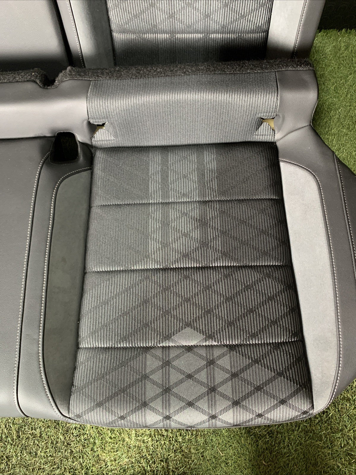 TAPPEZZERIA COMPLETA CON PANNELLI VOLKSWAGEN T-ROC 2024 R-LINE
