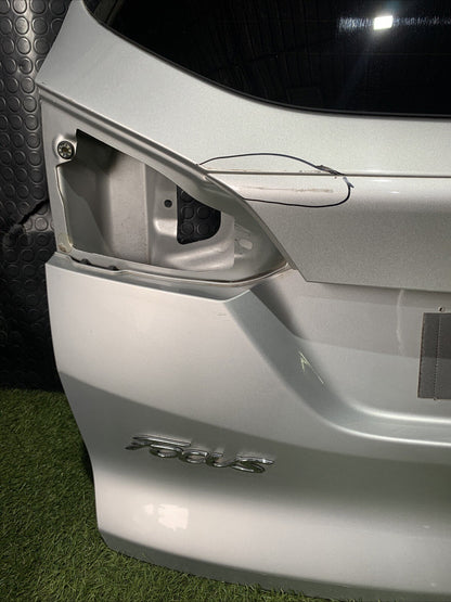 PORTELLONE / COFANO POSTERIORE FORD FOCUS Station Wagon ANNO: 2017