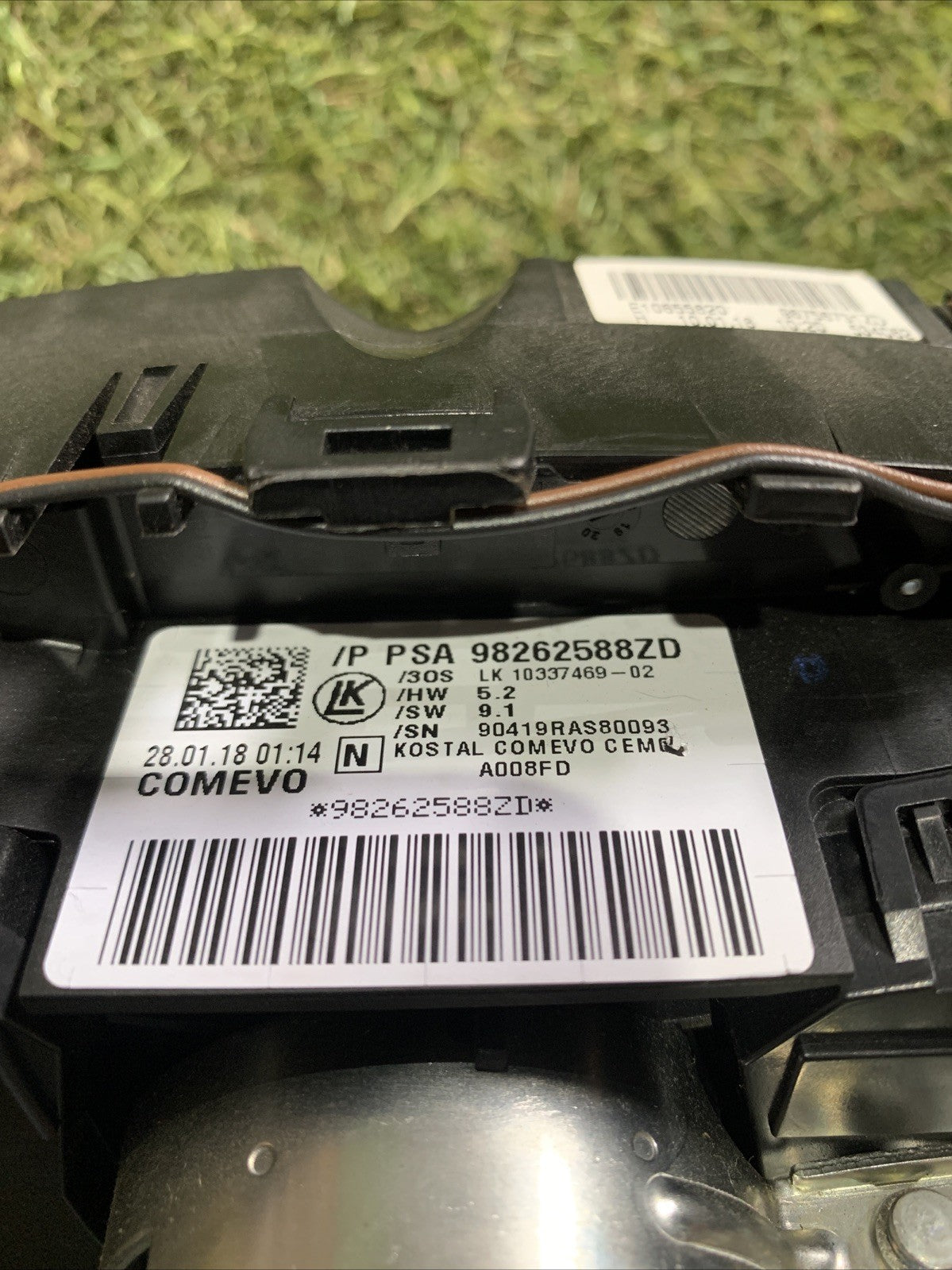 DEVIOLUCI CON PADDLE AL VOLANTE PEUGEOT 3008 Serie 98262588ZD (16)