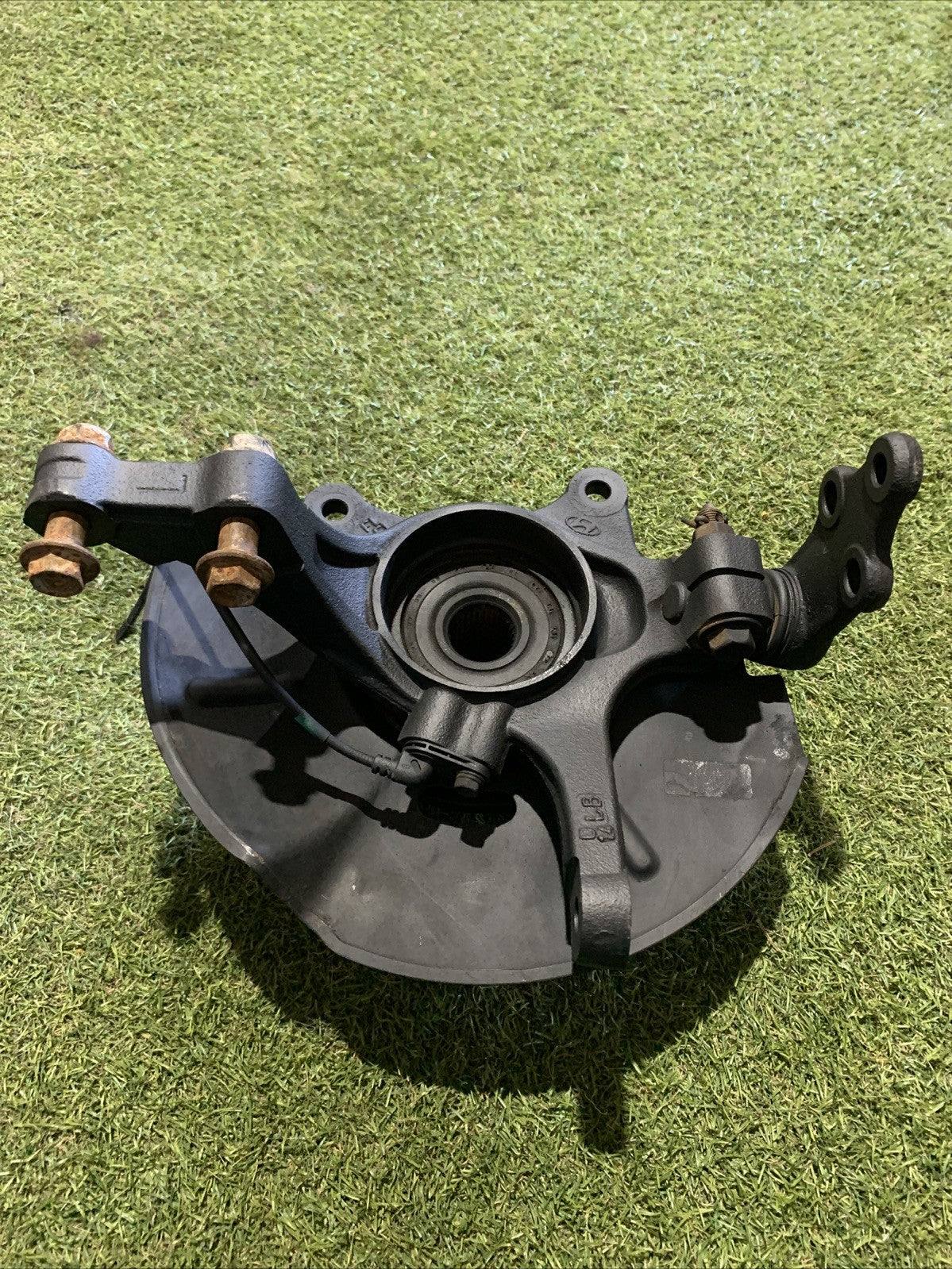 Mozzo Montante Fusello Anteriore Sinistra Kia Sportage 2010-2016 1.7 Diesel