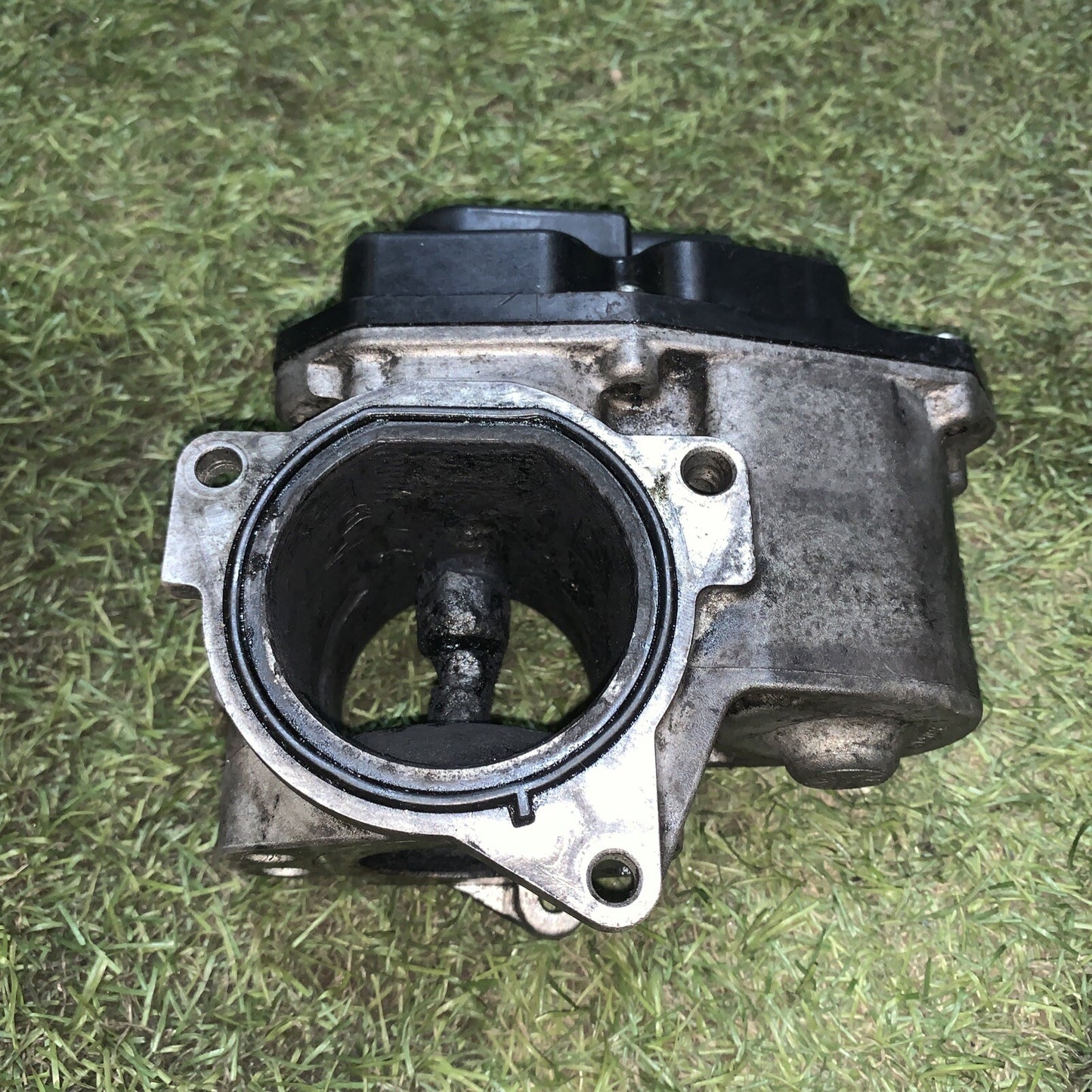 Valvola EGR BY PASS PER VOLKSWAGEN PASSAT 2.0 03G131501P