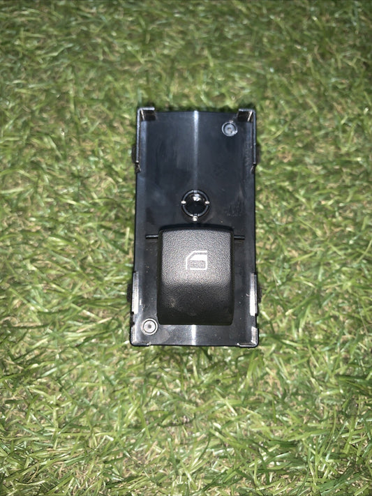 INTERRUTTORE ALZACRISTALLI PORTA ANTERIORE DX 93581R2000 KIA SPORTAGE 2023