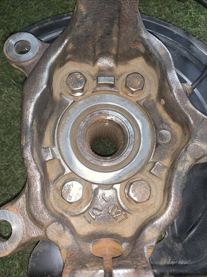 Mozzo ruota anteriore destra passeggero per Nissan Qashqai 1 Serie (2006   2009)