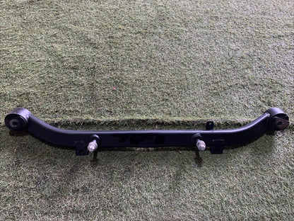 51880260 TRAVERSA SUPPORTO PONTE POSTERIORE FIAT PANDA 3 (2012 IN POI) 4X4 (2)