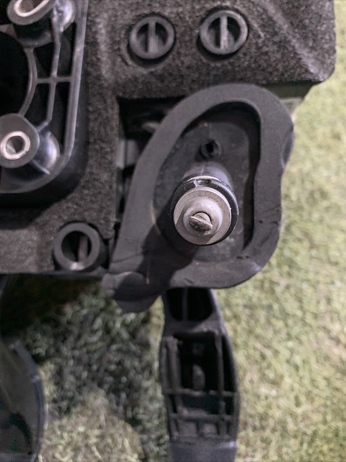 PEDALIERA FRENO + FRIZIONE FIAT Panda 3° Serie 2012 51926352 (2)