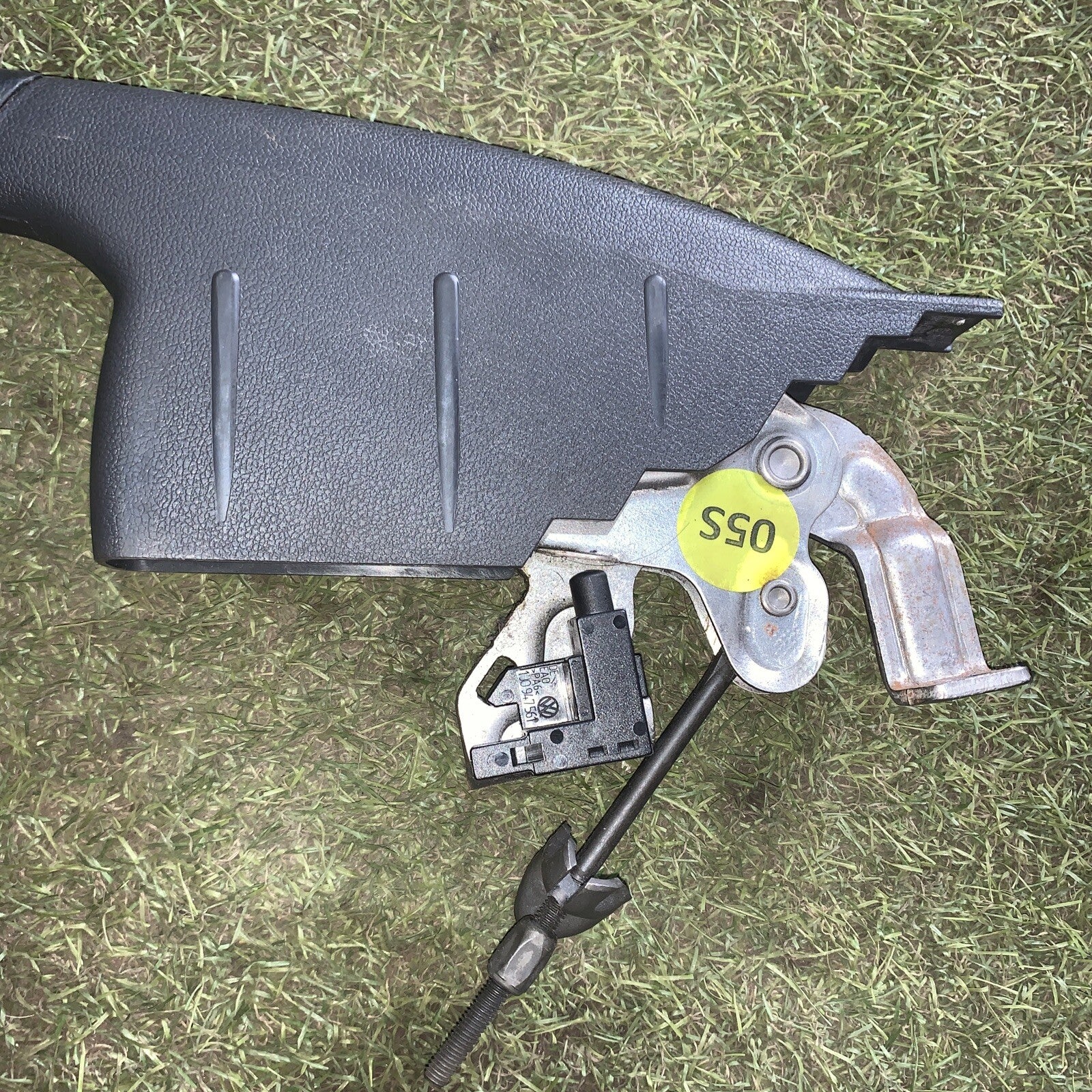 Leva Freno a Mano VOLKSWAGEN Up 1 Serie 1S0711301L