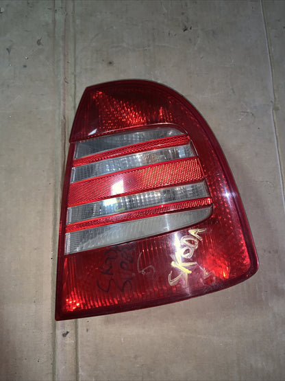 FANALINO STOP POSTERIORE DESTRO PER SKODA SUPERB 2002 AL 2006