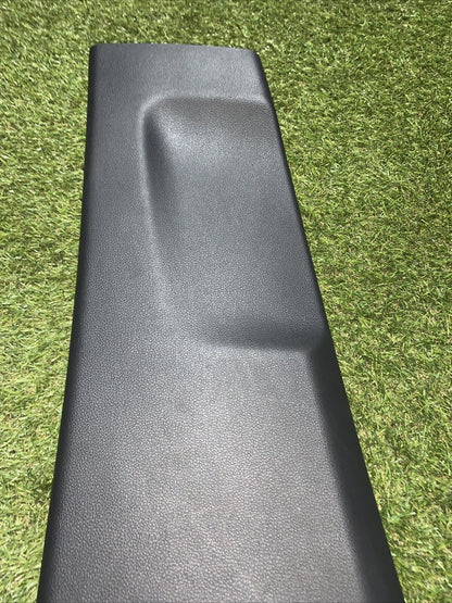 Rivestimento Colonna Inferiore Sinistra Kia Sportage 2023 85836-R2000