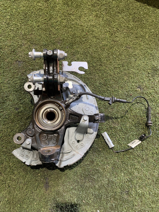 MOZZO MONTANTE FUSELLO ANTERIORE DESTRO PEUGEOT 3008 Serie 1647857080 2020 1.5 D