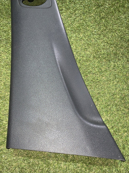 A1776900200 RIVESTIMENTO INTERNO MONTANTE CENTRALE SUPERIORE SX MERCEDES W177