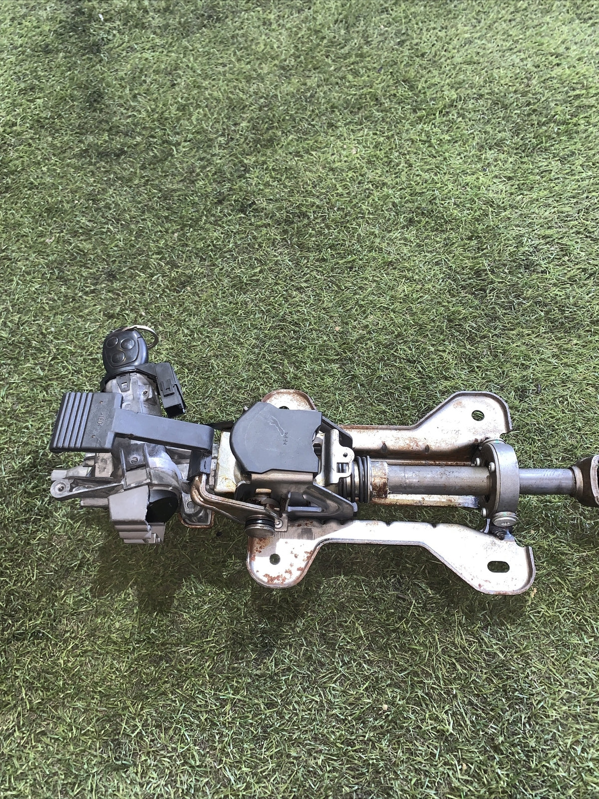 2S61-3C529-FA Piantone Sterzo Ford Fiesta 5 Serie 1.4 Diesel