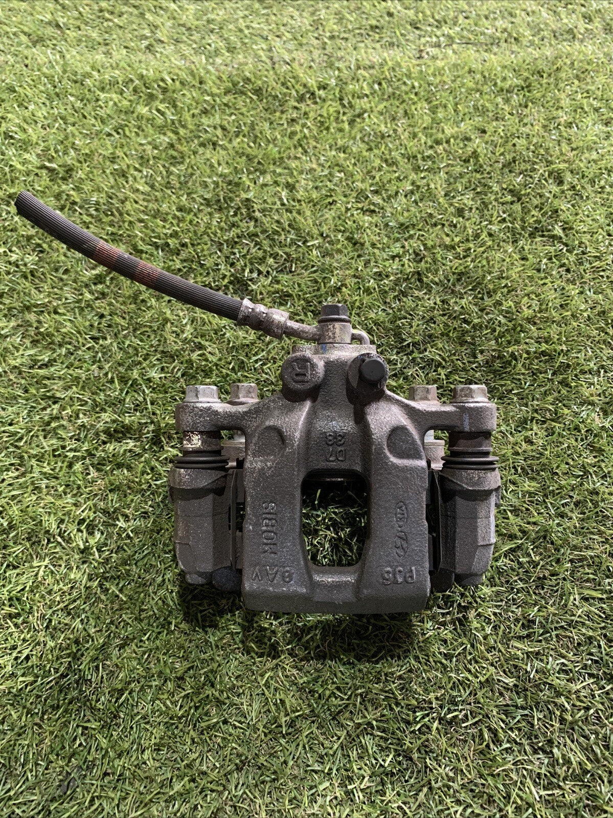 Pinza Freno Posteriore Destra Kia Sportage 2017 1.7 Diesel 58230D 7000 (2)