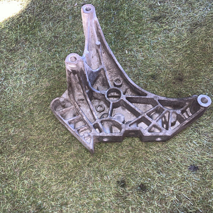 03L199207 SUPPORTO MOTORE LATO DX AUDI Q3-A3-TT 2.0 TDI 2