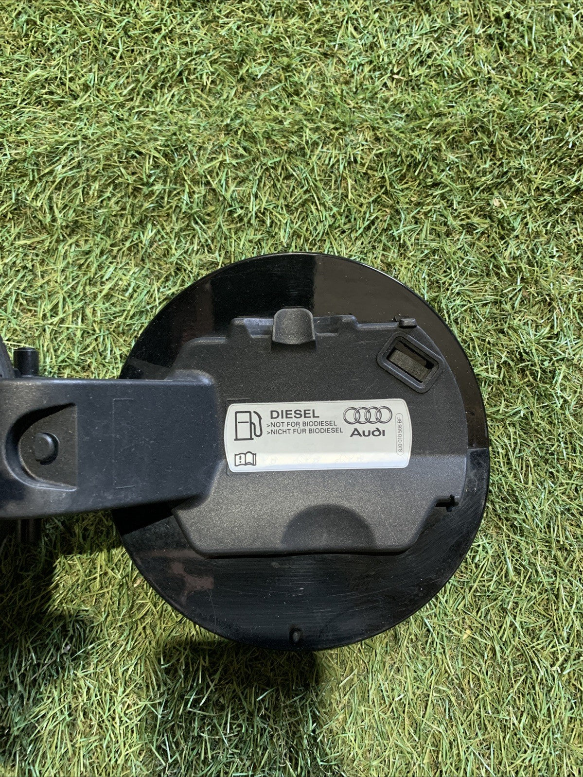 Sportellino Tappo Carburante Audi A1 8X 2010 1.6 Diesel 8X0809906