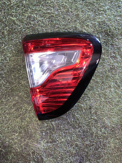 265557893R FARO FANALE POSTERIORE SINISTRO PARTE INTERNA RENAULT CAPTUR 2013