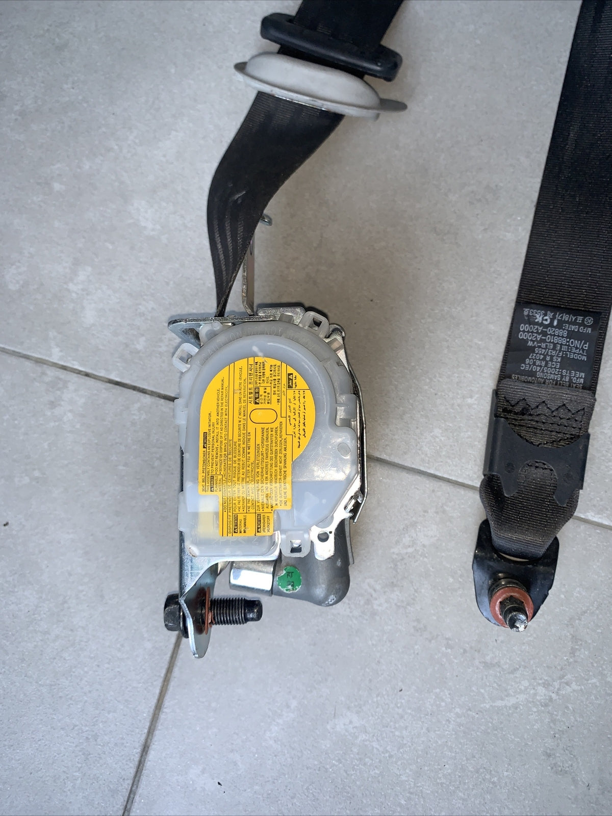 KIA CEED Cintura di sicurezza anteriore sinistra 88820-A2000 88810-A2000 8881