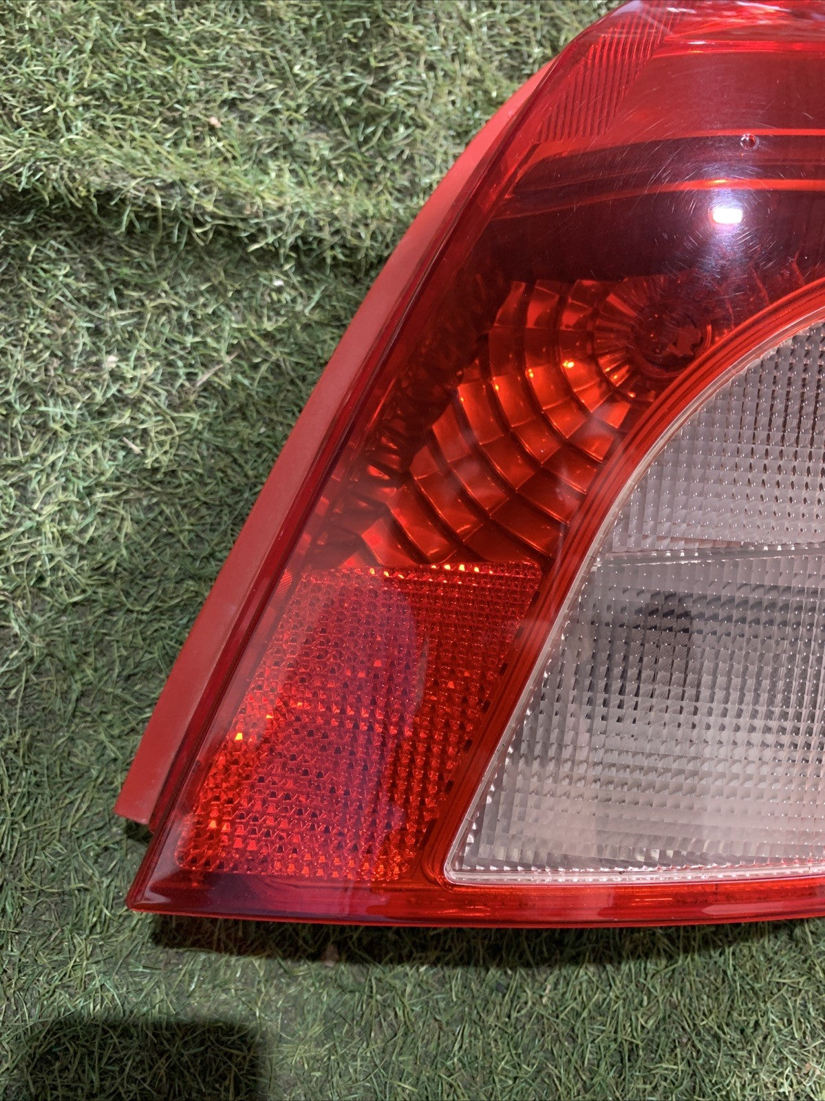 STOP FANALE POSTERIORE DESTRO TOYOTA Yaris Serie 2008 815510D110