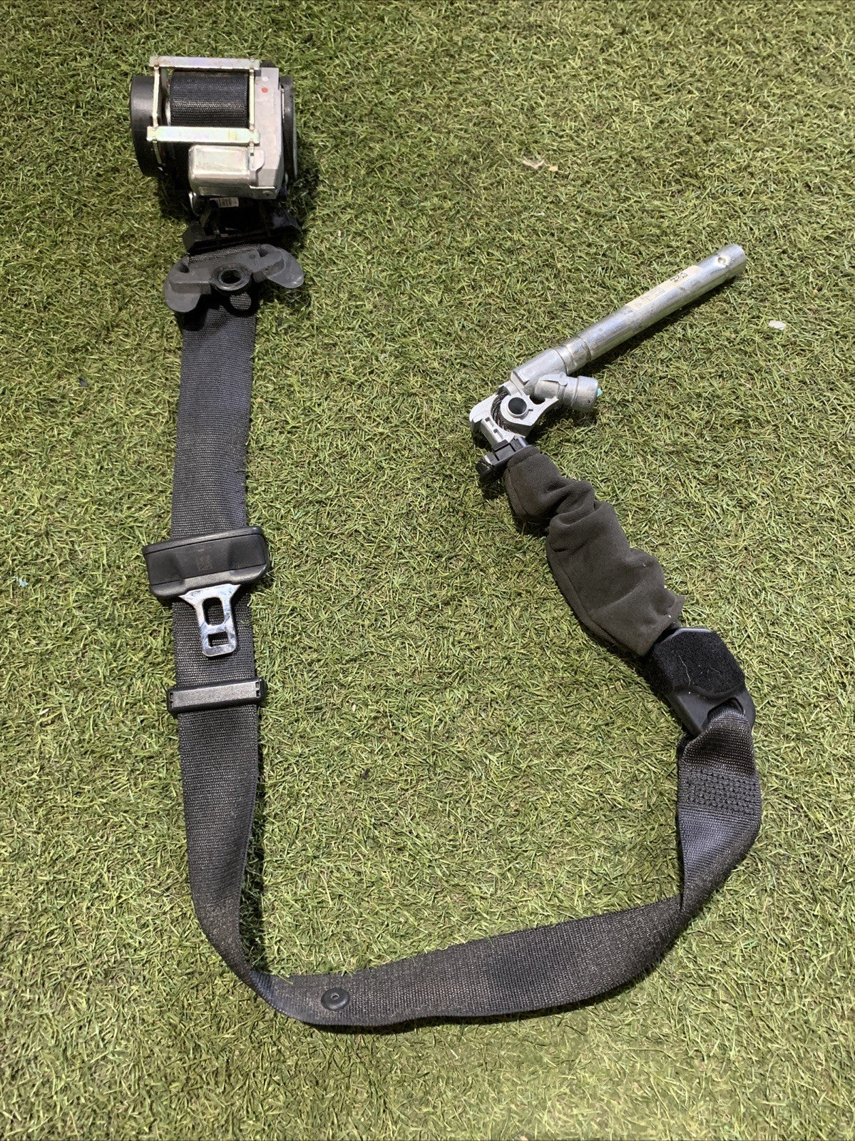 Cintura Di Sicurezza Anteriore Sinistra Maserati Levante 634208500