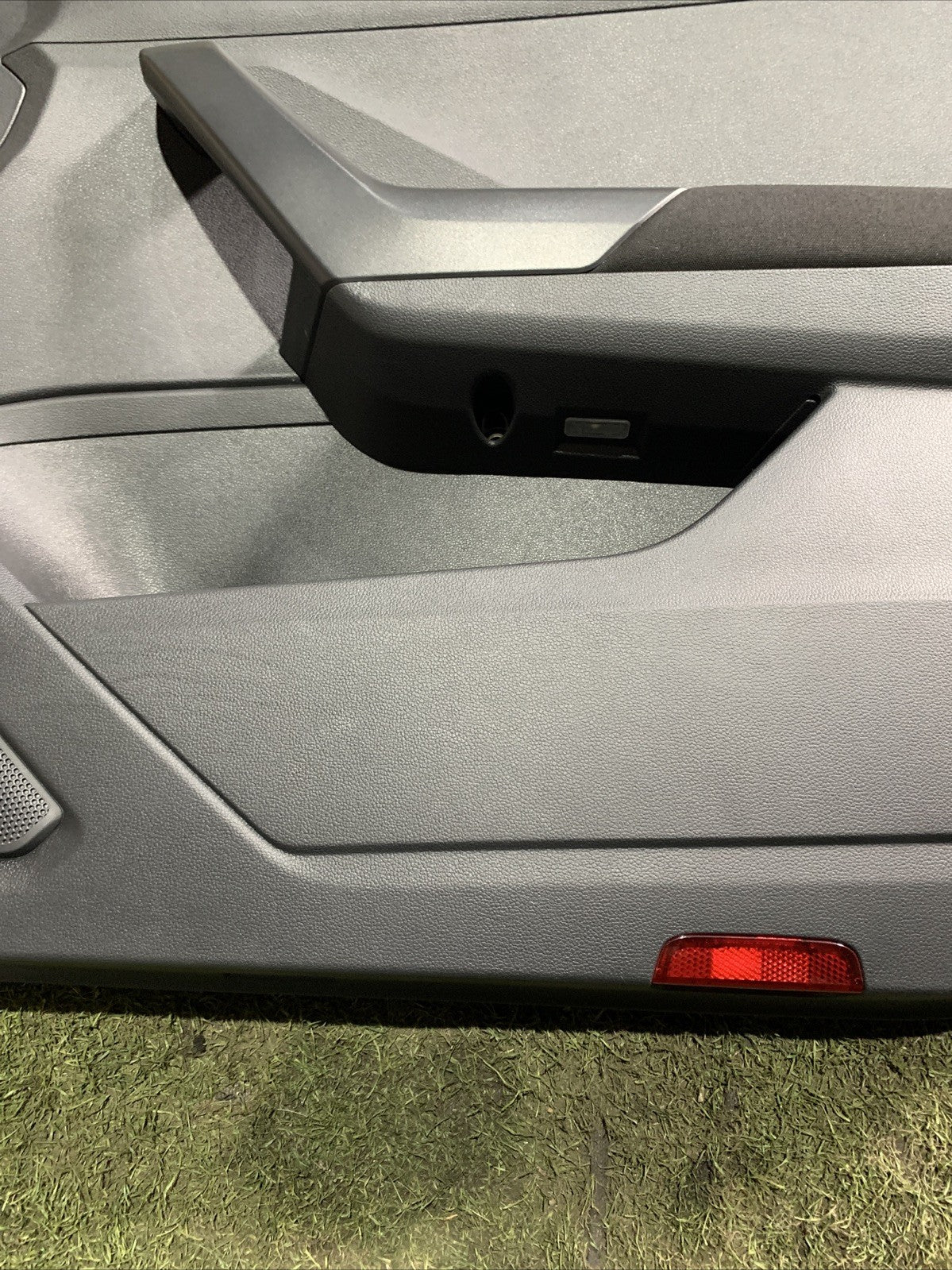 Pannello Porta Anteriore Destro Con Led Volkswagen T-Roc 2019 2GA867012