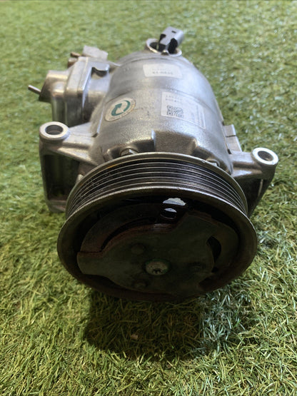 Compressore Aria Condizionata Audi A1 2010 1.6 Diesel 01140562M