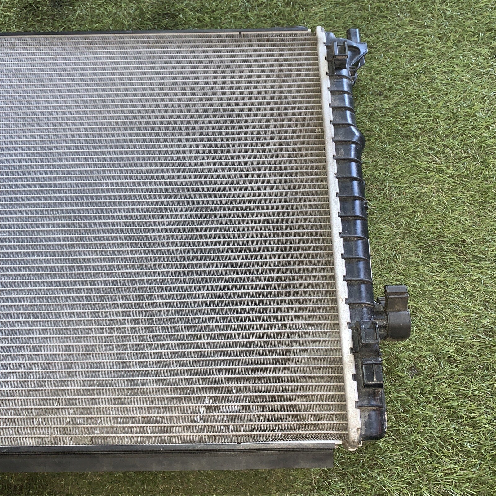 Radiatore Acqua Volkswagen T-Cross 1.0 Benzina 2Q0121253K