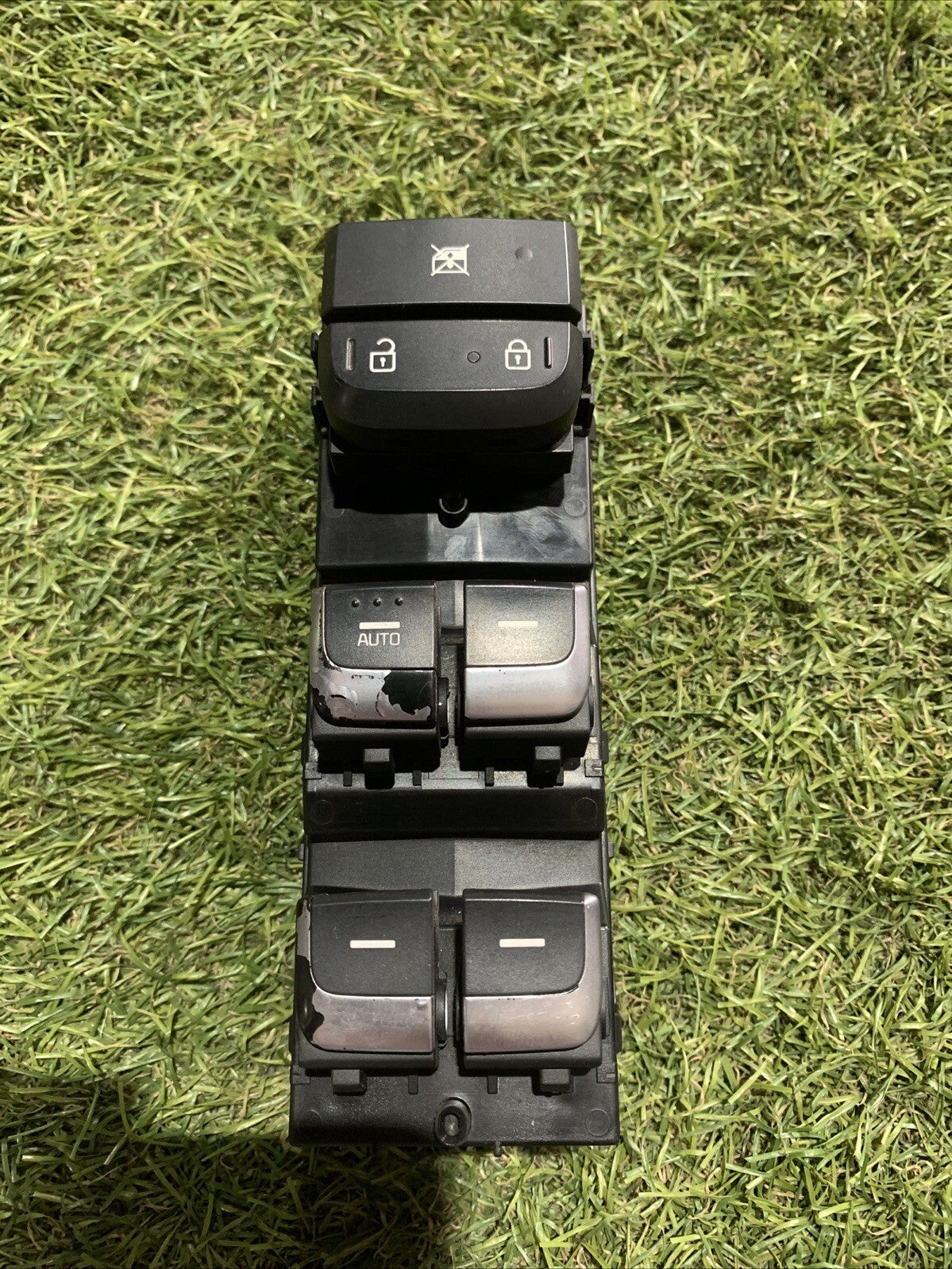 Pulsantiera Alzavetri Anteriore Sinistra Kia Sportage 2017 93570-F1000