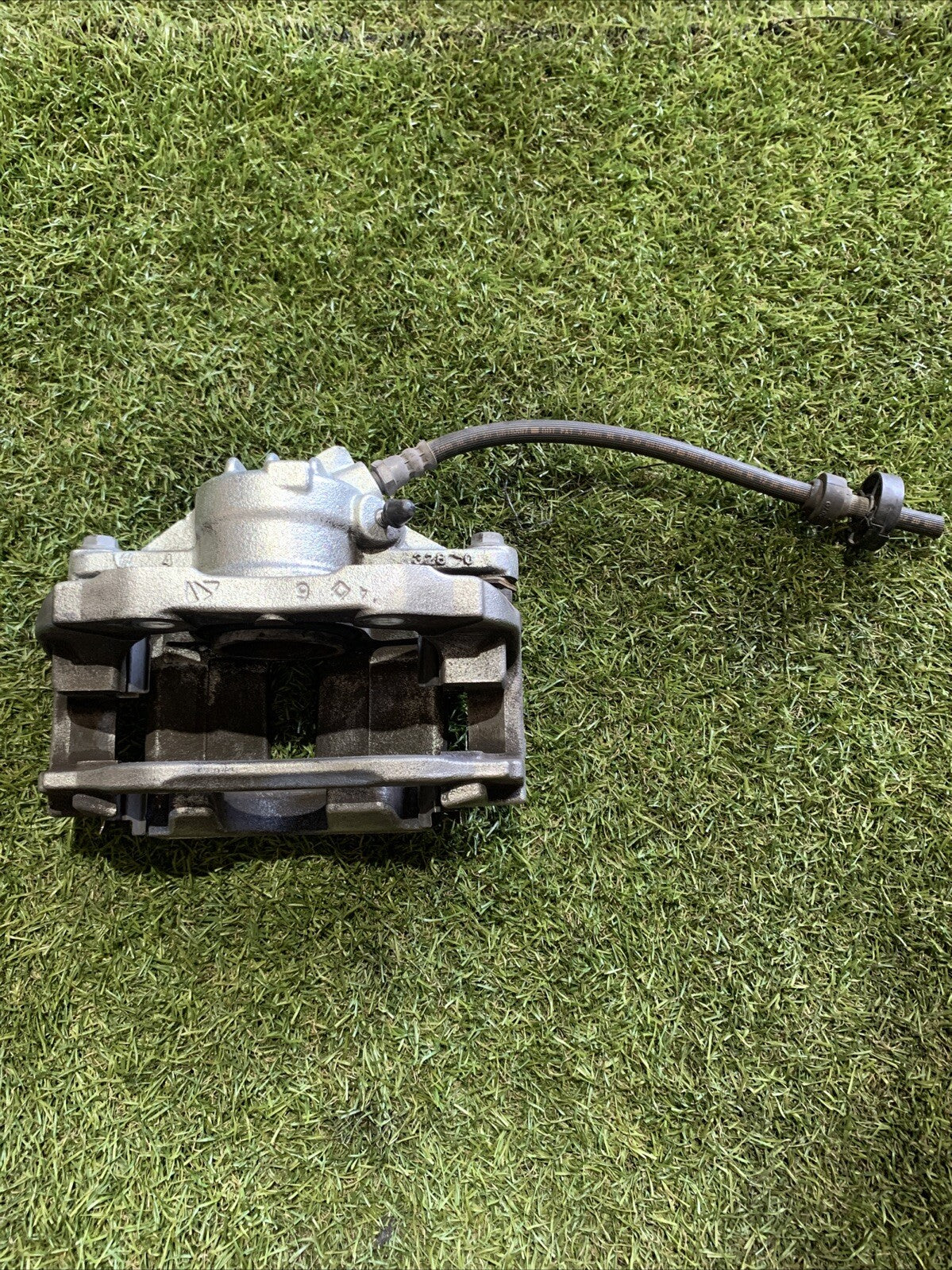 Pinza Freno Anteriore Destra Citroen C3 2016 In Poi  1.2 Benzina 9805497780