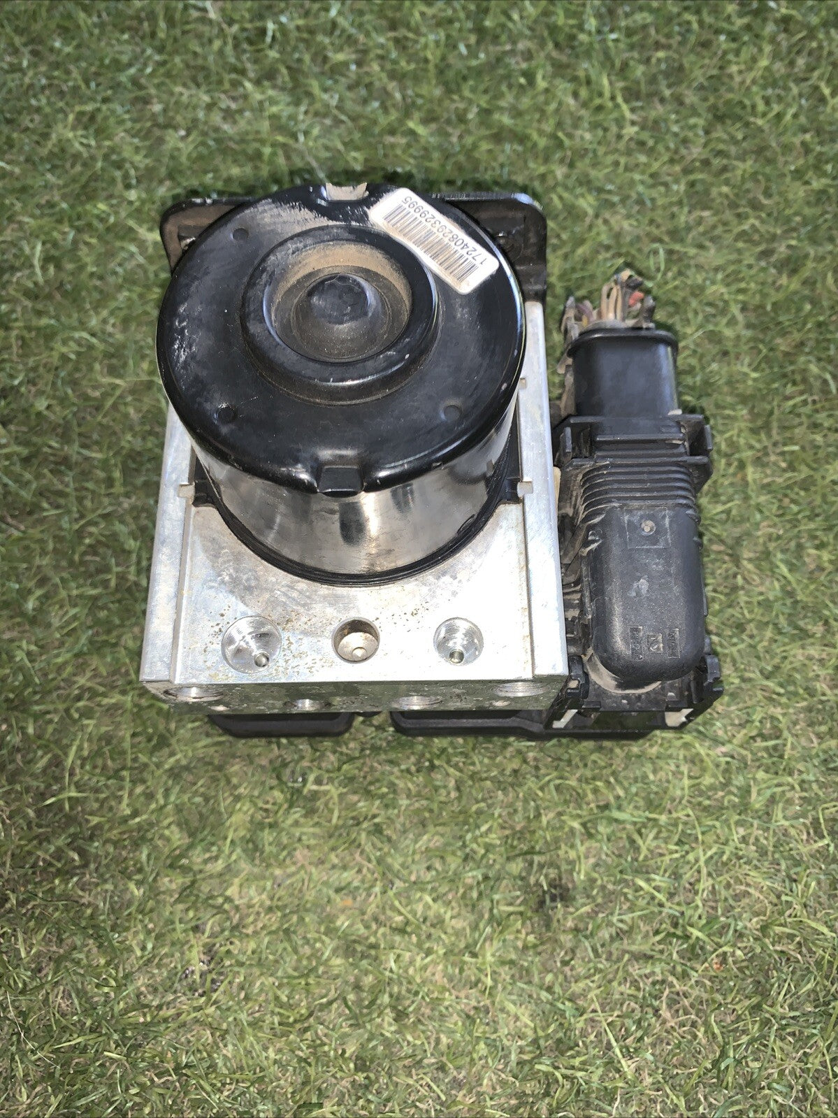 8V512M110AD AGGREGATO POMPA ABS FORD FIESTA (6° SERIE) 1.4 DIESEL