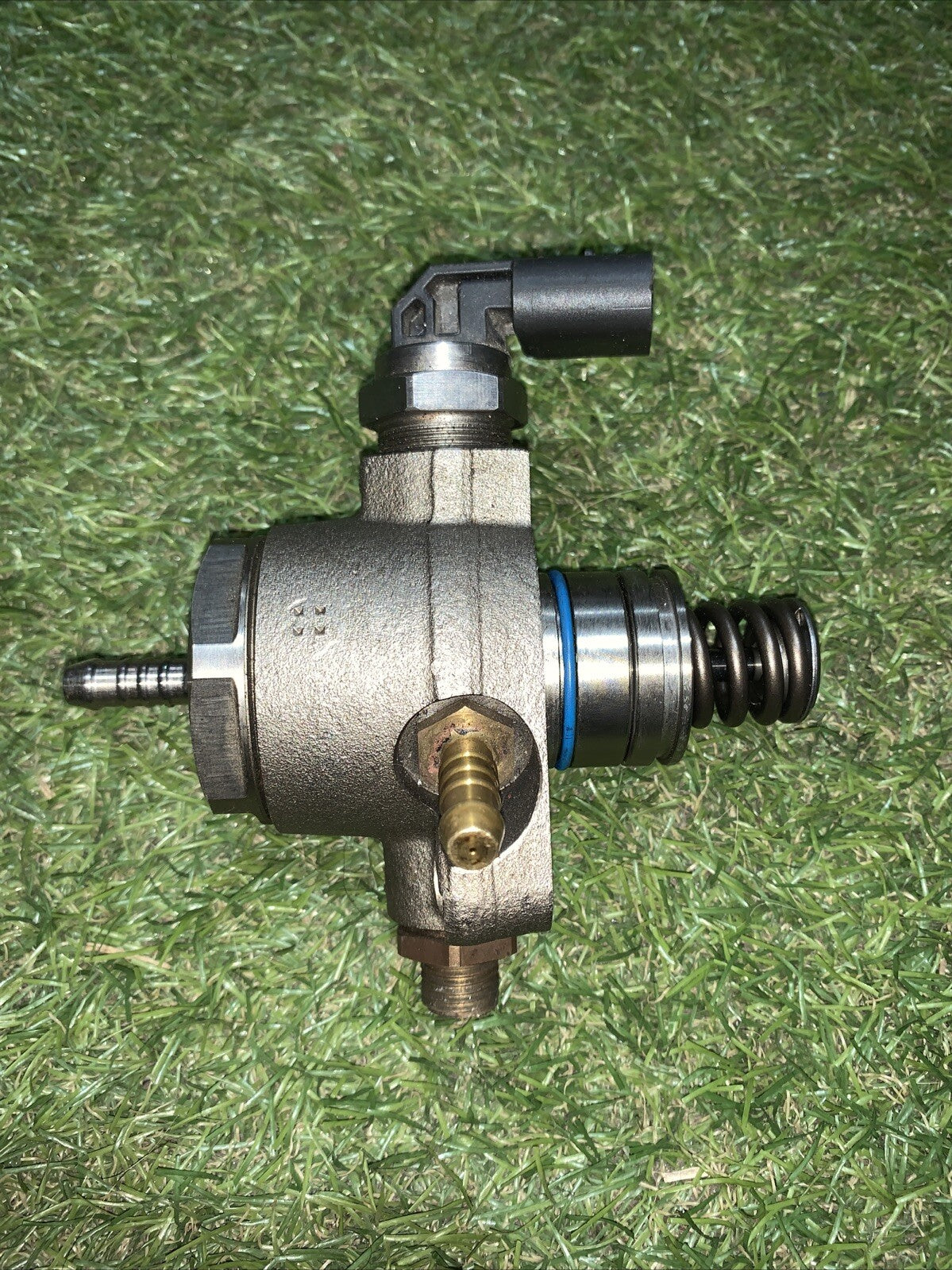 Pompa Carburante Volkswagen Golf 7 R 2.0 300 CV 06L127025N