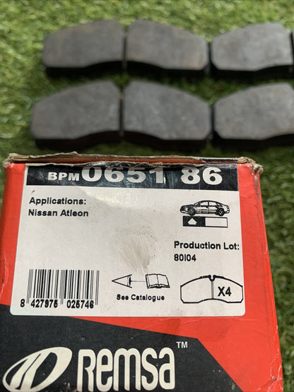 REMSA 0651.86 Kit pastiglie freno Anteriori Nissan Atleon 