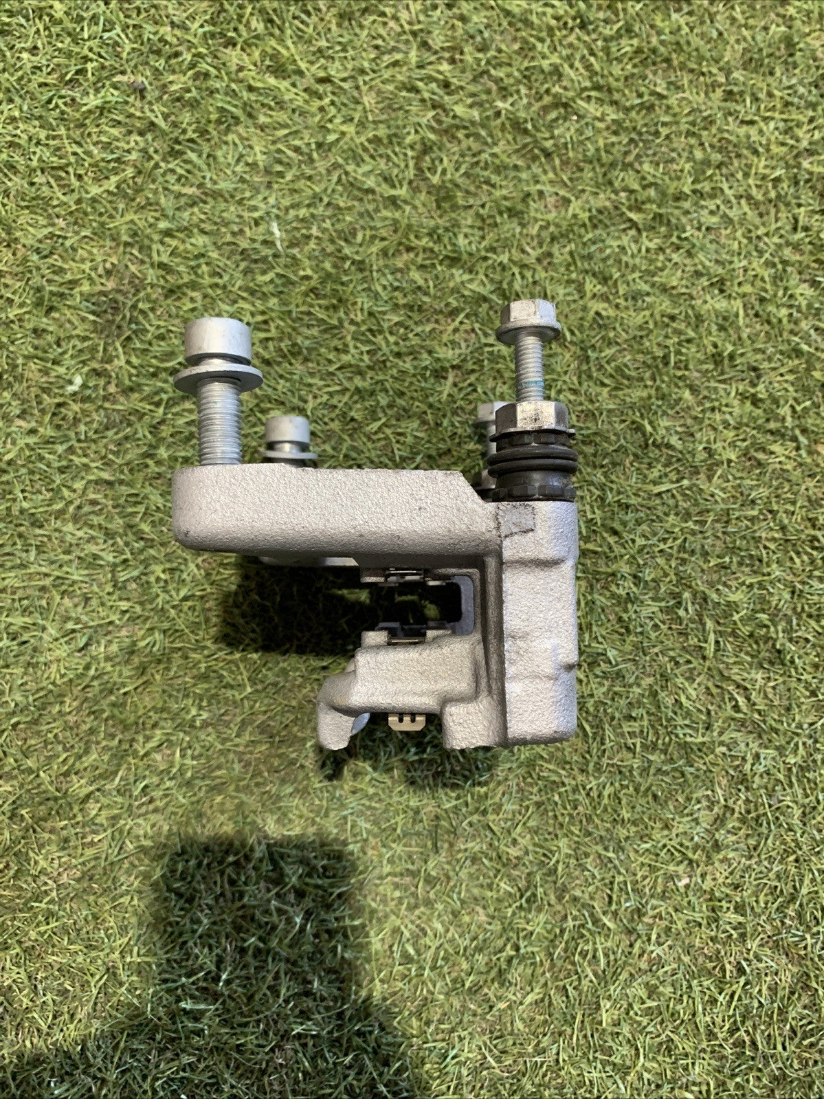 Porta Pinza Posteriore Dx Destro JEEP Avenger 1.2 Hybrid 74kW 2025 155255475