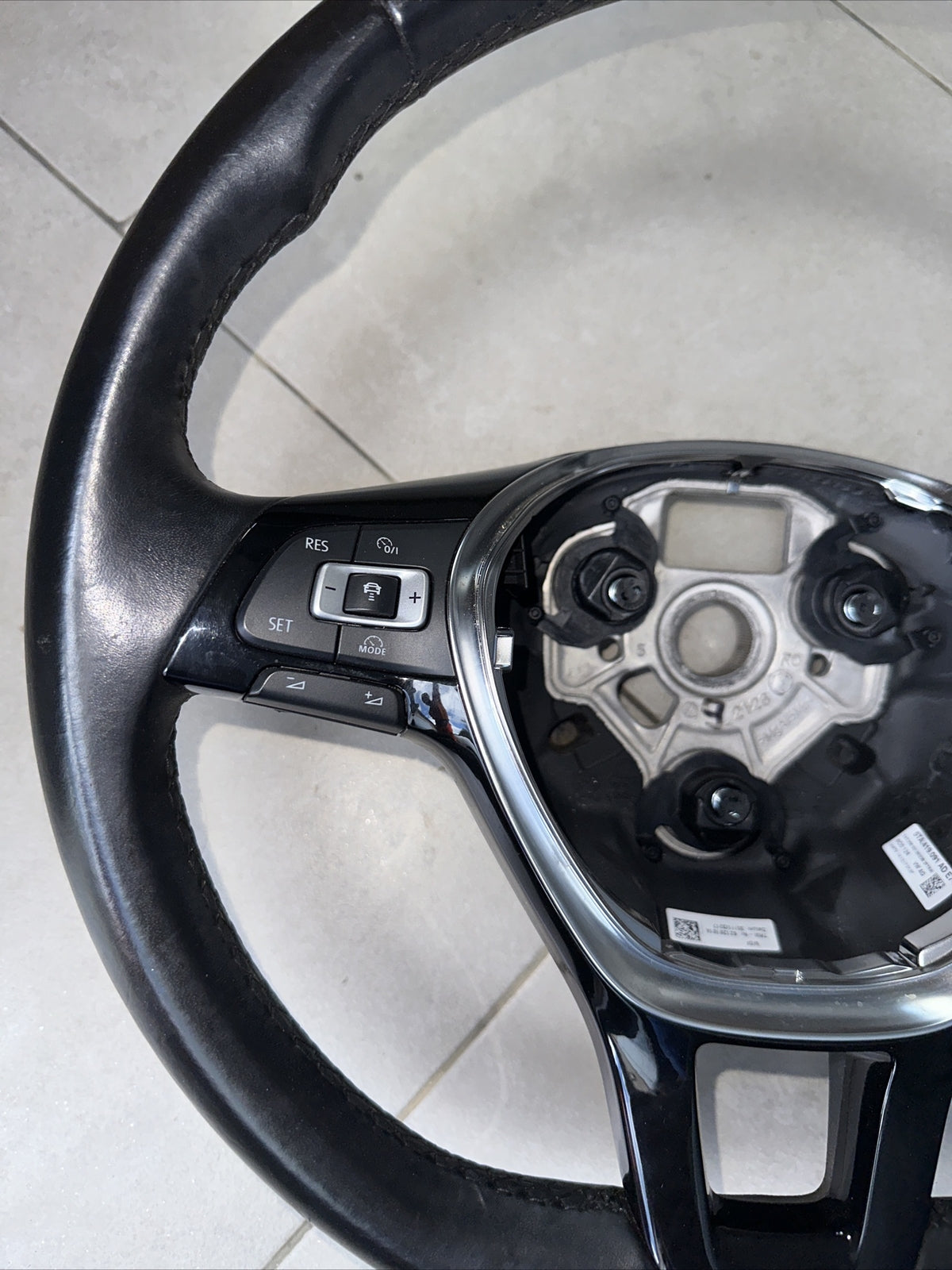 5TA419091AD VOLANTE STERZO COMANDI RADIO PELLE VOLKSWAGEN TIGUAN T-ROC