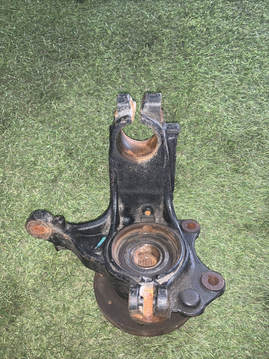 P54 MONTANTE MOZZO FUSELLO ANTERIORE SX PEUGEOT 208 1.6 HDI