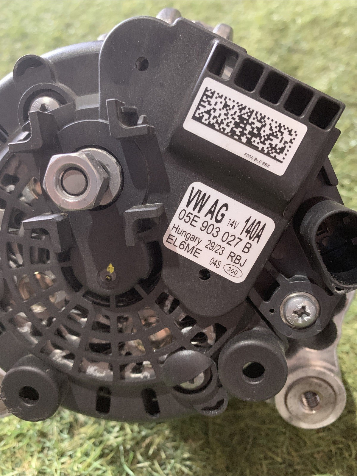 Alternatore Volkswagen Tiguan 2023 1.5 Benzina 05E903027B