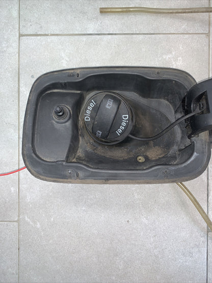 4G8809906B SPORTELLINO TAPPO CARBURANTE Audi A7 Sportback (4GA/4GF)