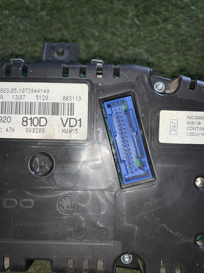 QUADRO QUADRANTE TACHIMETRO STRUMENTO STRUMENTAZIONE SKODA FABIA 2011 1.6 Diesel