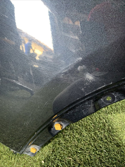 Parafango Anteriore Destro Maserati Levante 